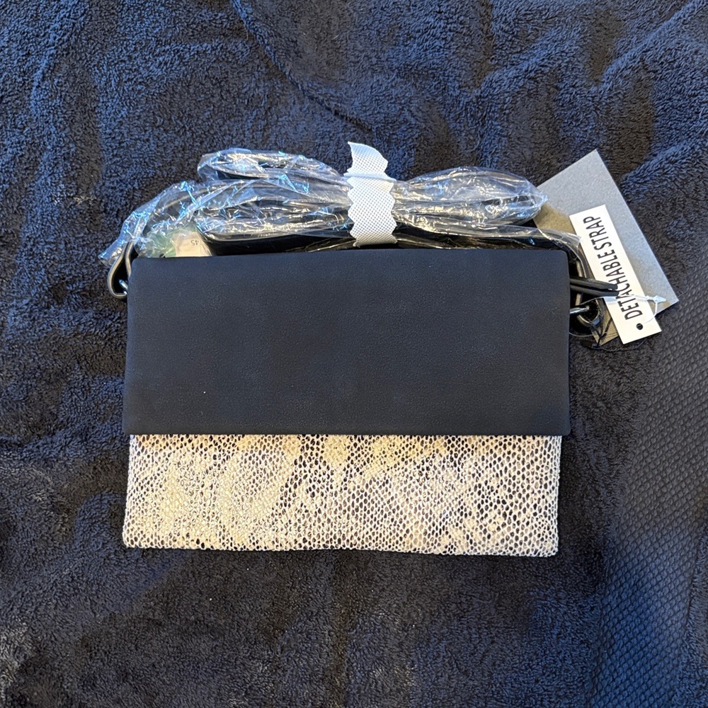 Street Level Black and Cream Crossbody Bag